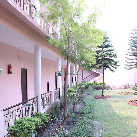 Greenwood Hotel Bhīm Tāl 외부 사진