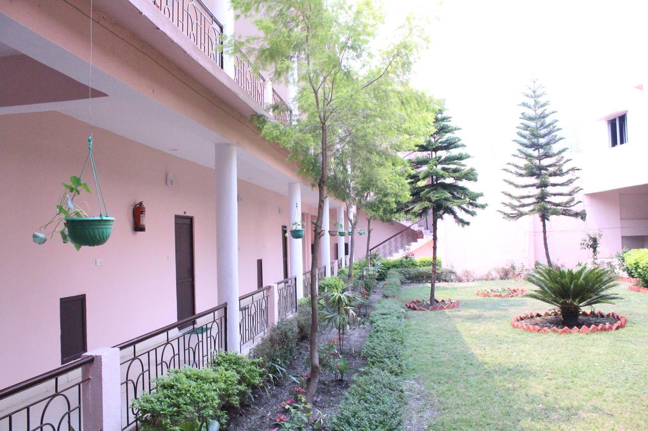 Greenwood Hotel Bhīm Tāl 외부 사진